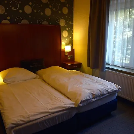 Отель Hotel-nachtwaechter Унна